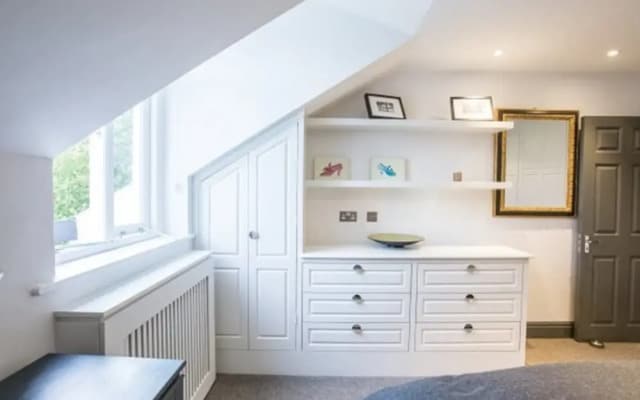 Eson2 - Bolton Gardens Lodge