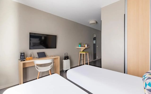 Air Hotel Paris Le Bourget