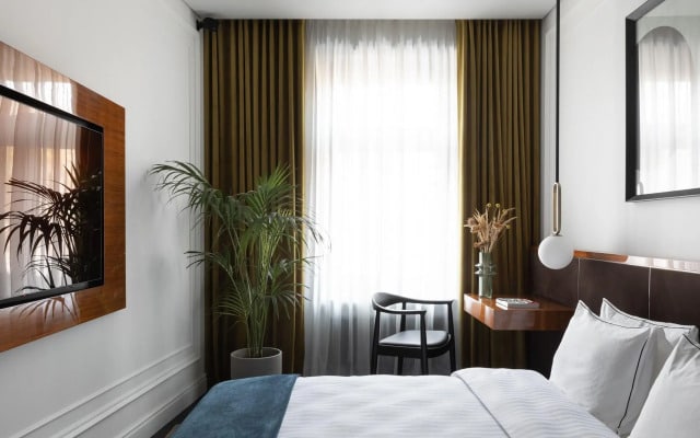 A22 Hotel