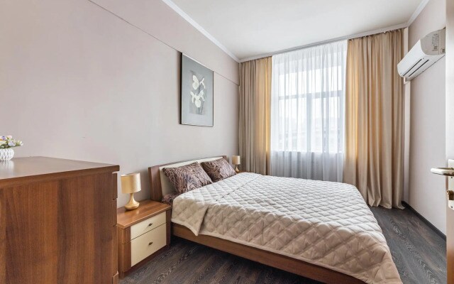 ApartLux (АпартЛюкс) на Космодамианской набережной