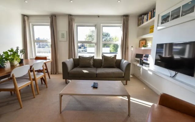2 Bedroom Apartment in Vauxhall