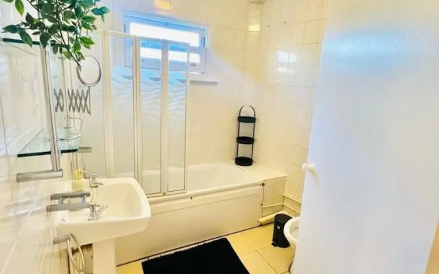 Captivating 2-bed Apartment in Clapham