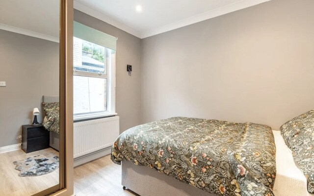 Cozy 3-bedroom Flat in Willesden Green London