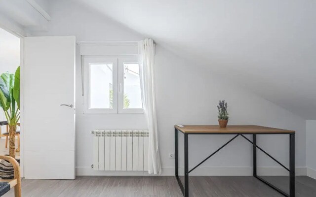 Vallecano Apartments by Olala Homes