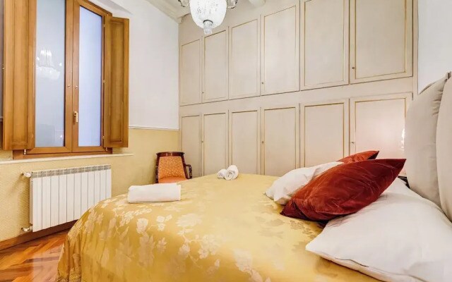 Historical Apartment near Piazza Navona