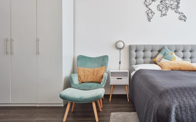 Modern Studio in New Town by Prague Days