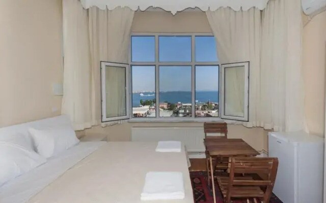 Rota 2nd Floor guesthouse