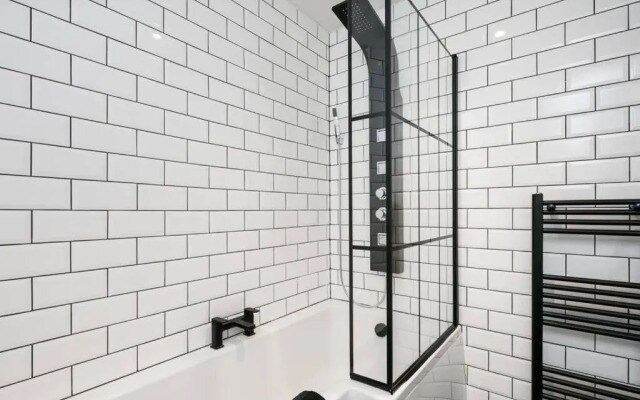 Manchester Warehouse Apartment by Jacksonheim Residences