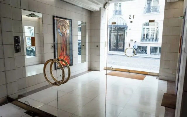 Charming Apartment -1br-4p- Arc de Triomphe