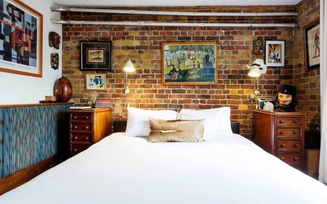 Characterful London Bridge Loft