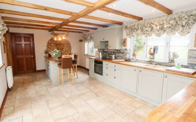 Tawny Owl Cottage