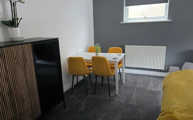 3 bed Apartment in Huddersfield