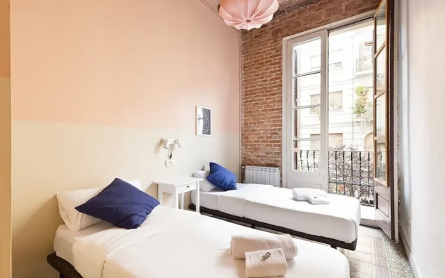 Moianes Apartment by Olala Homes