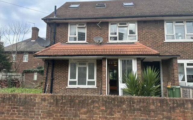 Tran UK Homestay