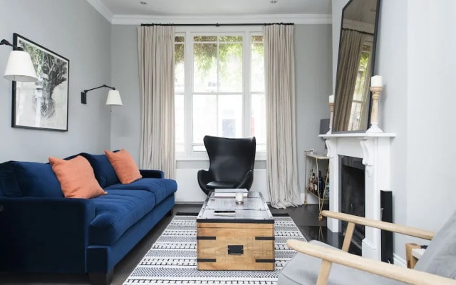 Stylish and Spacious 2BR House in Hammersmith