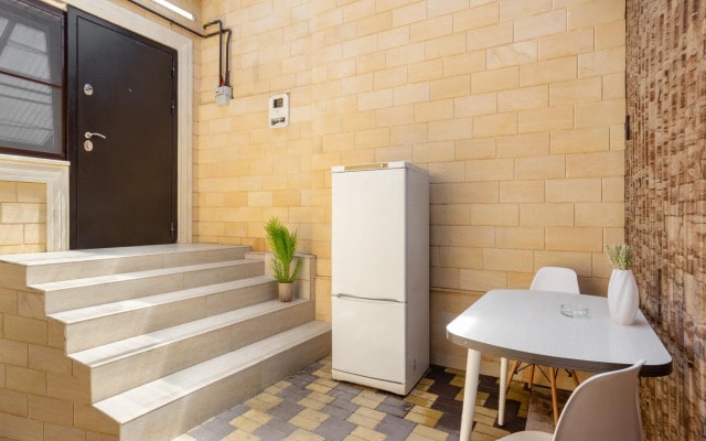 Rooms Apartments (Румс Апартментс) на улице Акопянца