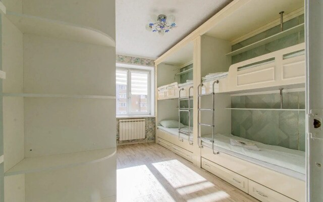 Квартирное бюро Крылья на улице Строителей 6