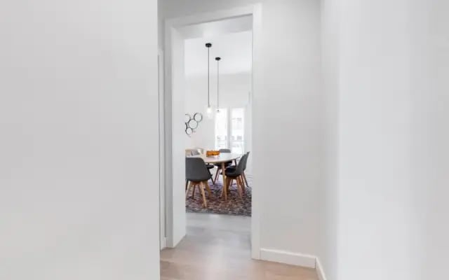 Príncipe de Vergara Apartment II by FlatSweetHome