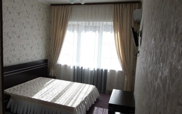 Hotel Elena
