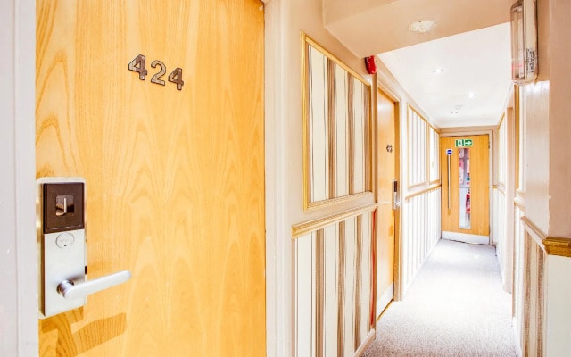 Somerset Hotel by OYO