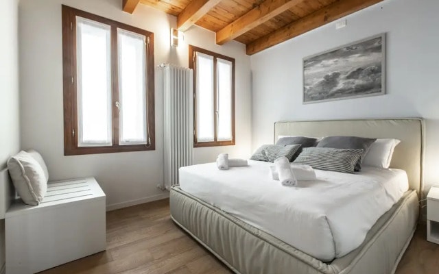Venetian Dream Apartment R&R