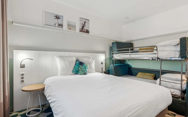 Отель Mercure Paris Orly Airport
