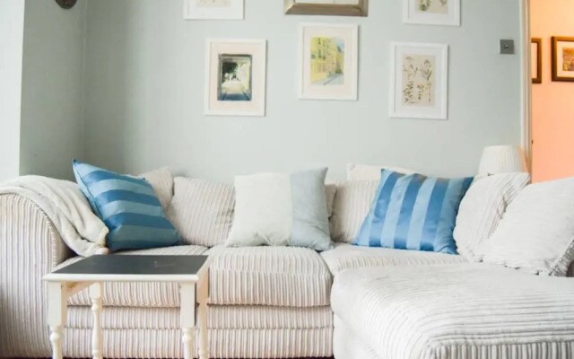 Lovely 1 Bedroom Flat in Wimbledon