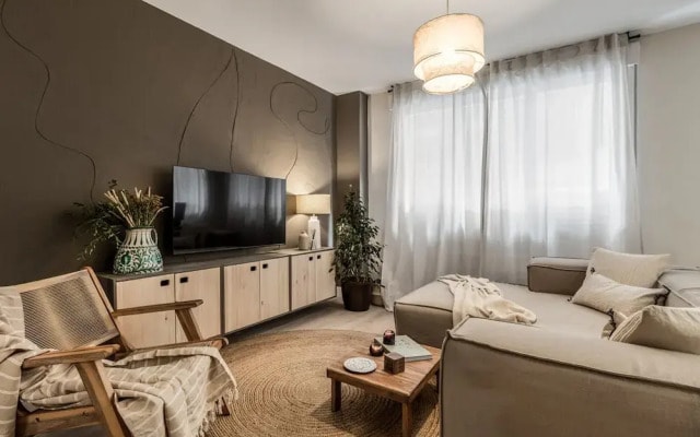 Andujar - 3 Bedrooms in Trafalgar