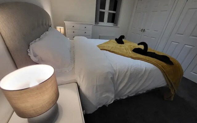 Comfortable Stay - Myrtle Cres