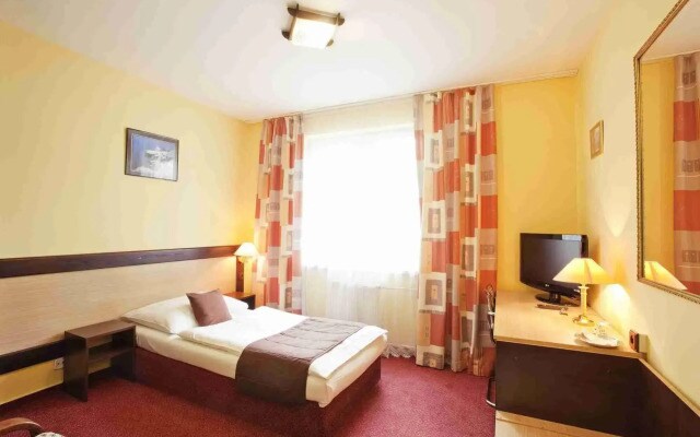 Hotel Adler