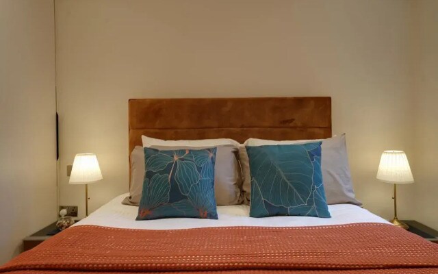 Fitzrovia Stay by Oxford St & Soho 18 Guests
