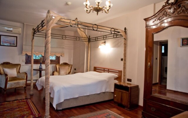 Villa Sphendone Suites