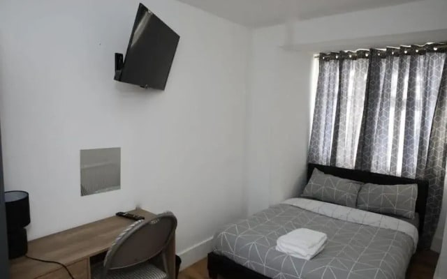 Timi Holiday Homes By OYO