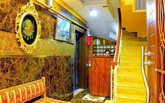Hotelium 1