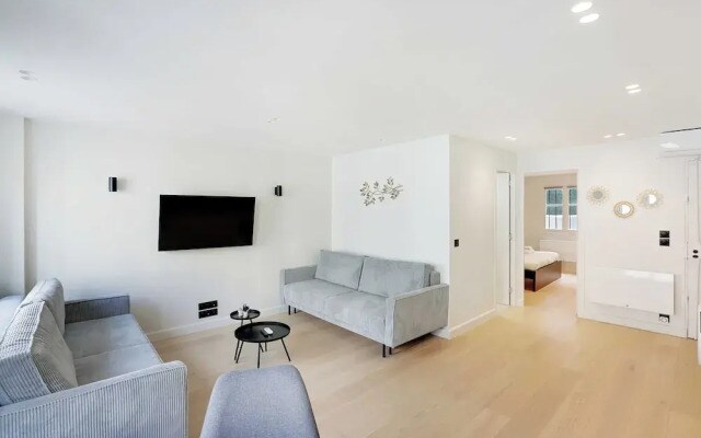 Cosy Apartment in Sentier