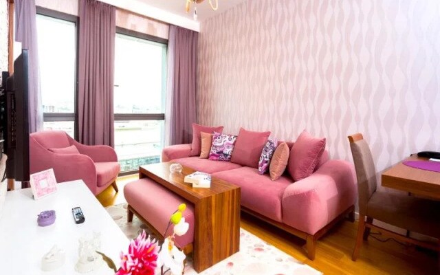 Mera Suites Airport