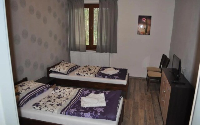 Restaurace a penzion Blučina