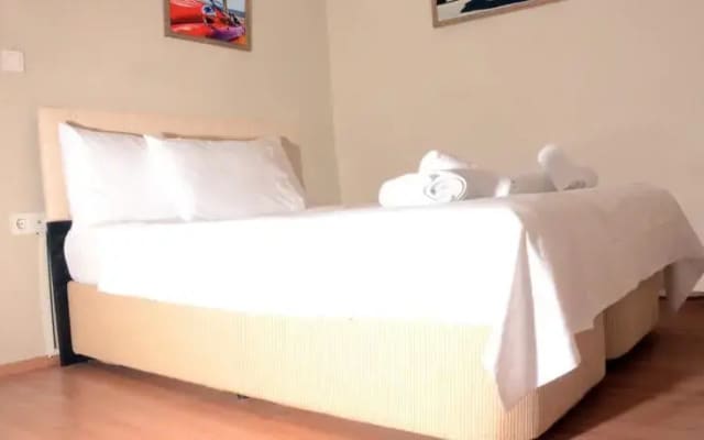 Hira Suites