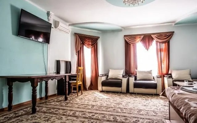 Сюрприз на ул Яблочкова д. 34а
