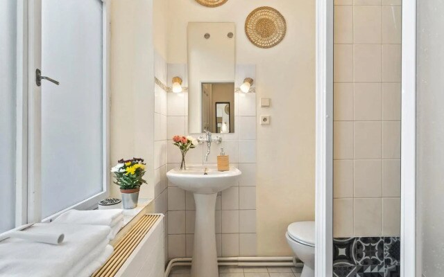 APTs in OLD TOWN PRAGUE by Michal&Friends