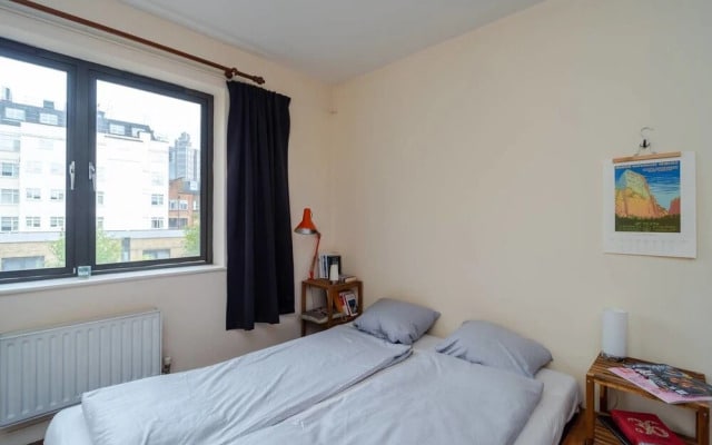 A Cosy 1 Bedroom Flat With a Balcony