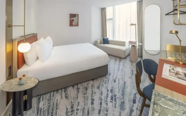 Dorsett Canary Wharf London