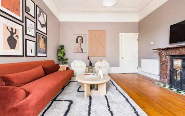 The Eltham Classic - Stunning 1bdr Flat With Garden