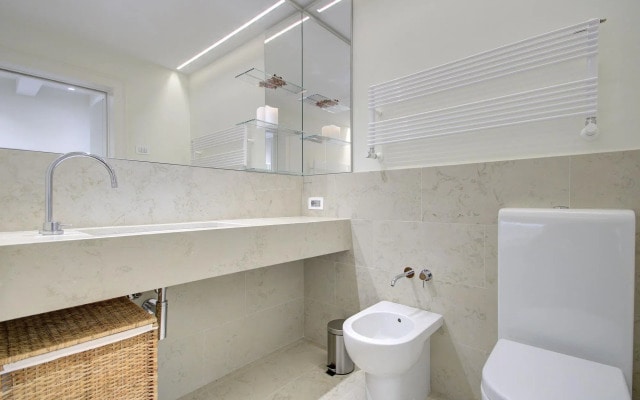 GRANDCANAL-GREEN new, 3pax, 2bath, fiber free wifi