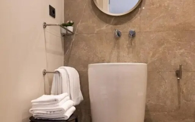 XXIV Domus Luxury Suites