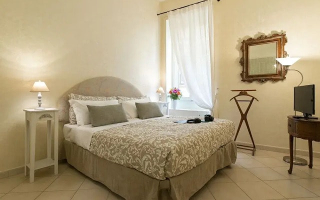 Rome Trevi Fountain Apartment