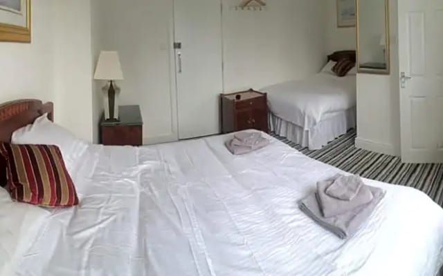 Ingram Arms Hotel, Hatfield