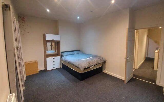 2-bedroom Apartment in Manchester Entire Flat