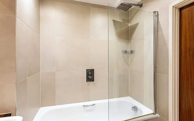Gorgeous Westminster Flat