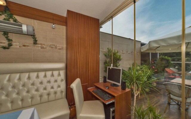 The Empress Theodora Hotel